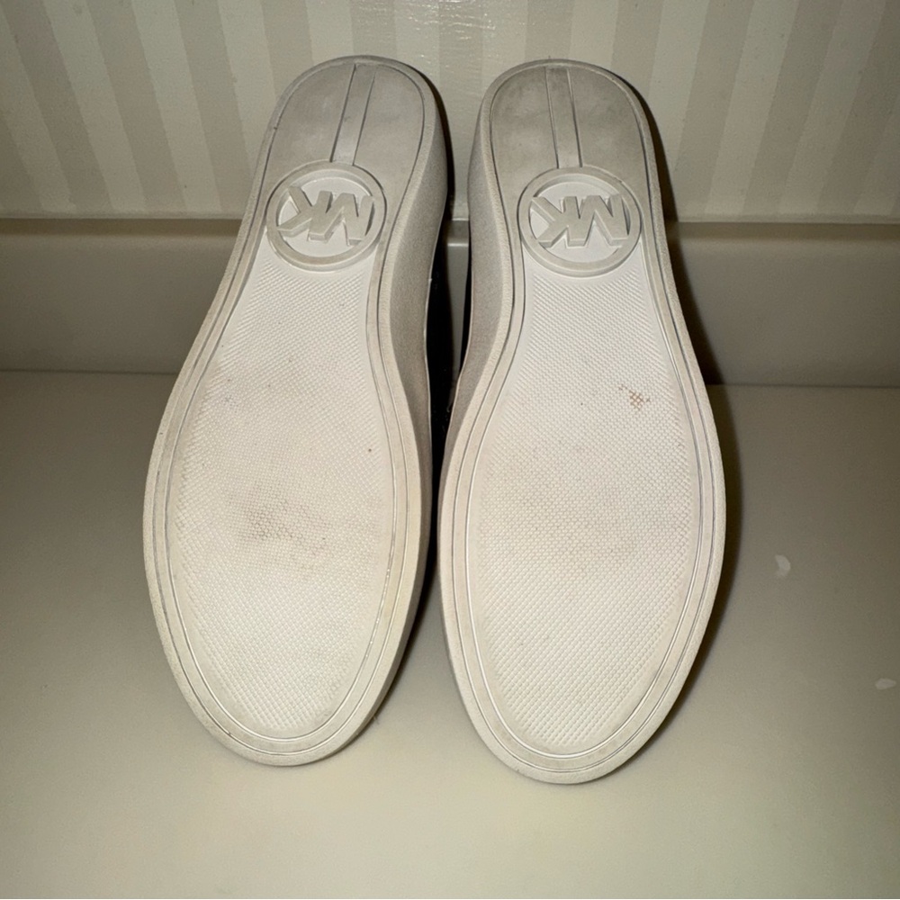 Michael Kors Gunmetal Grey Silver Studded Leo Leather Slip-On Sneakers Shoes 7 - Picture 14 of 16